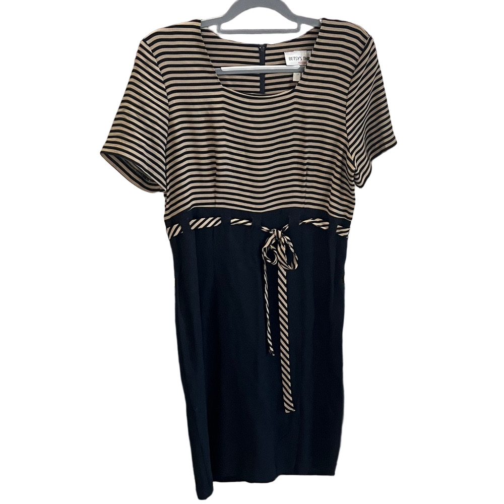 🇺🇸Betsy’s Things Striped Black and Tan Dress